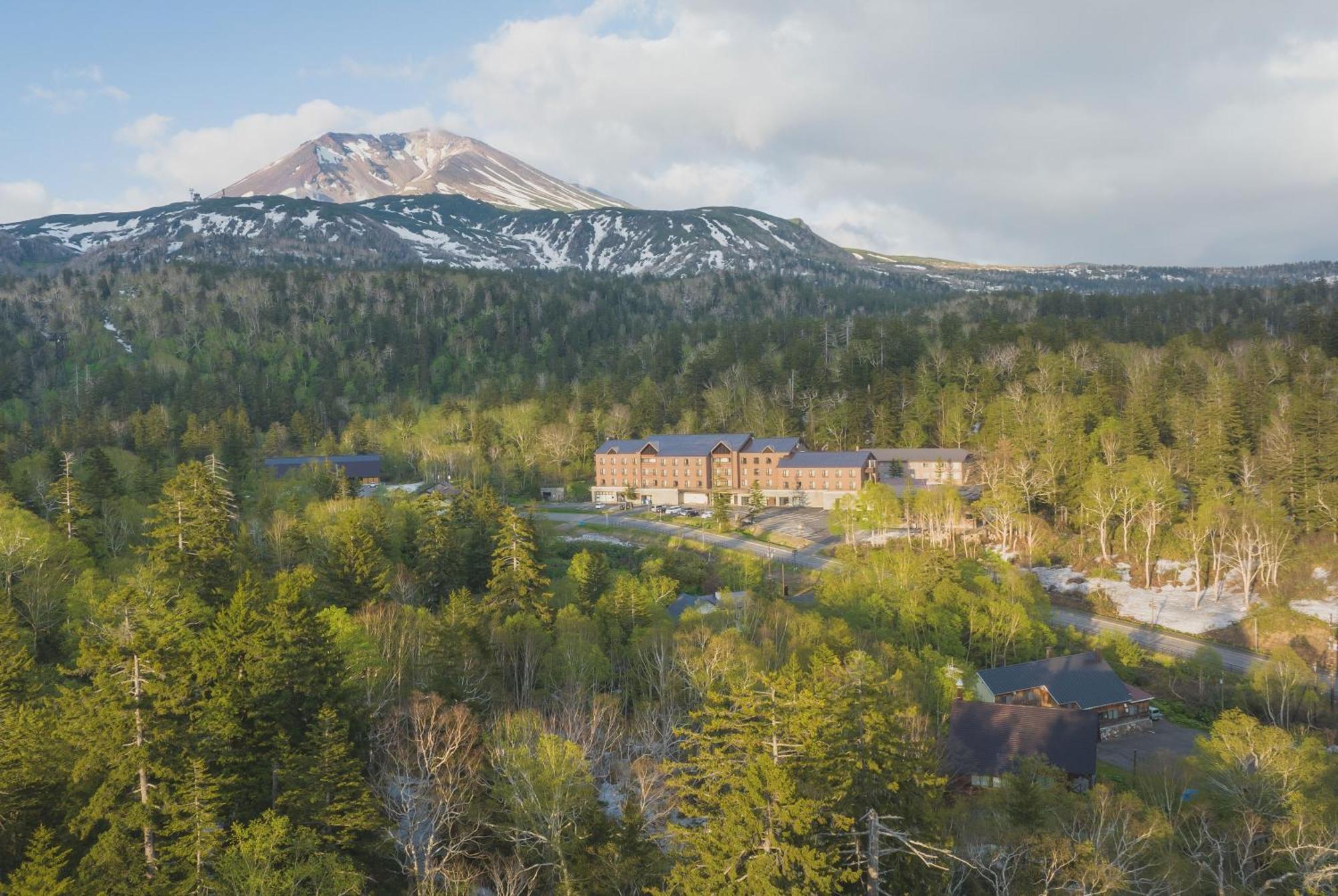 Higashikawa Asahidake Onsen Hotel Bear Monte Zewnętrze zdjęcie